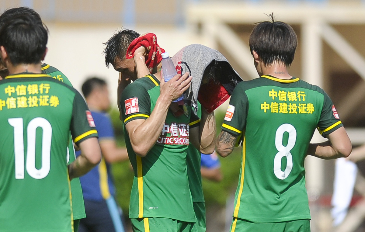 关于今晨体能课后,北京国安外线爆发备战欧篮联,信心回归,临场指挥获称赞的信息 关于今晨体能课后,北京国安外线爆发备战欧篮联,信心回归,临场指挥获称赞的信息